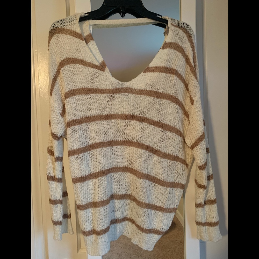 Cinch back sweater